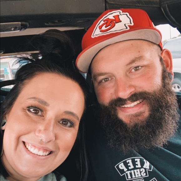 Meet your Posher, Brittney - Picture 1 of 1